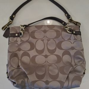 Coach Purse Signature Pattern